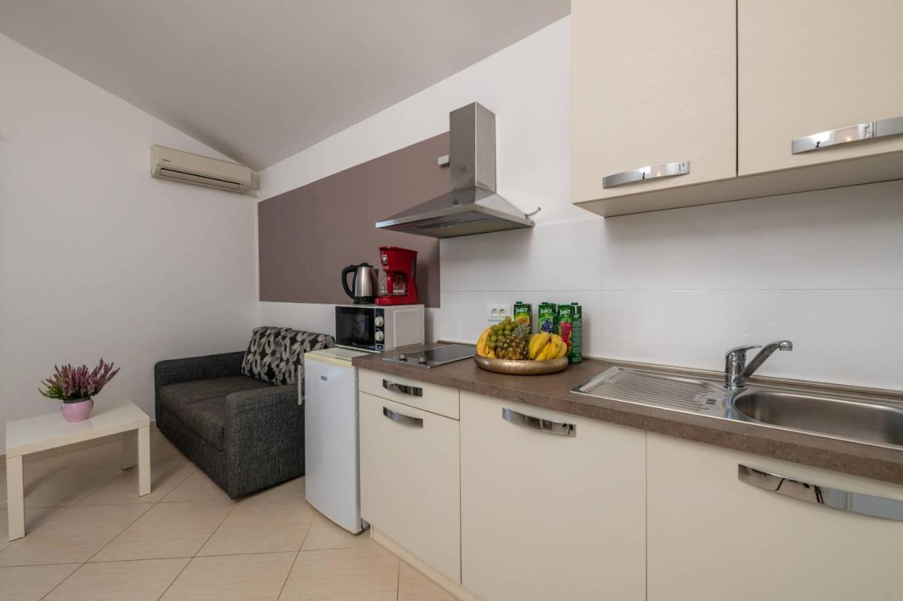 Apartmani Jana 波雷奇 外观 照片